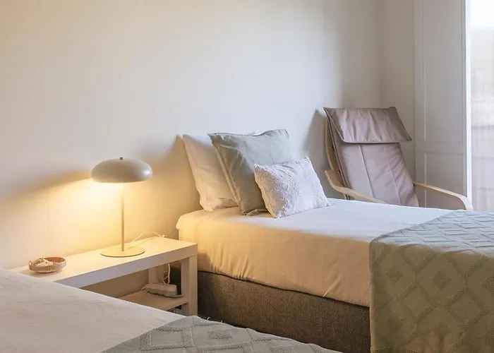 アパート Sacadura Cabral - A 2 Min Da *