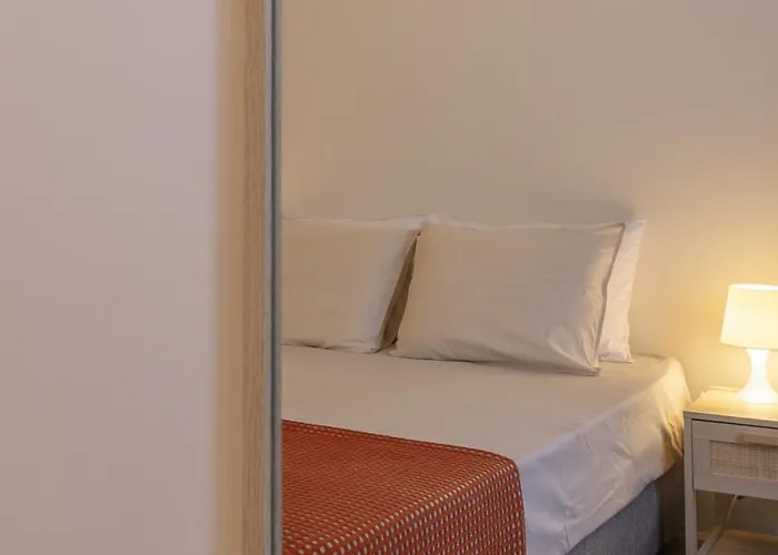 Sacadura Cabral - A 2 Min Da