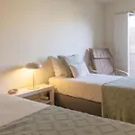 Apartman Sacadura Cabral - A 2 Min Da *