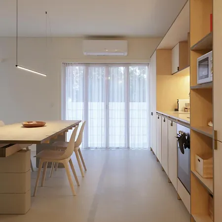 Sacadura Cabral - A 2 Min Da * 孔迪镇