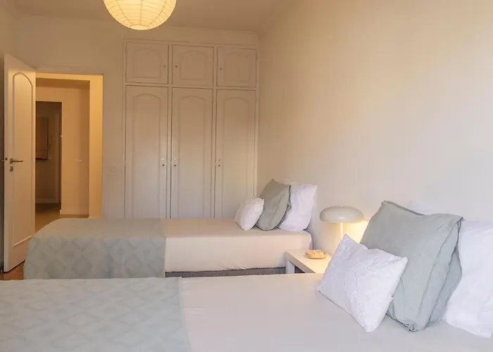 公寓 Sacadura Cabral - A 2 Min Da